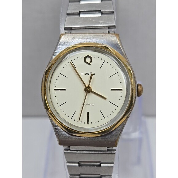 Vintage Timex Q 1982 Womens Watch Silver Tone Slide Clasp New Battery Dainty main image 12